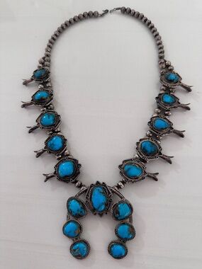VINTAGE SQUASH BLOSSOM NECKLACE